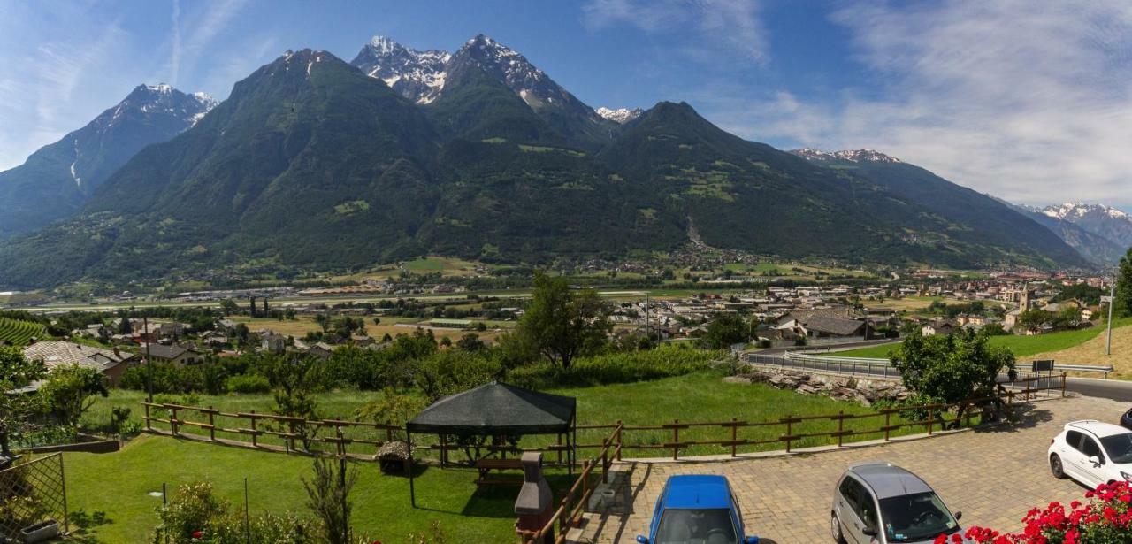 Vistarelax Appartement Aosta Buitenkant foto