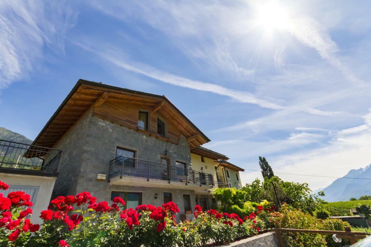Vistarelax Appartement Aosta Buitenkant foto